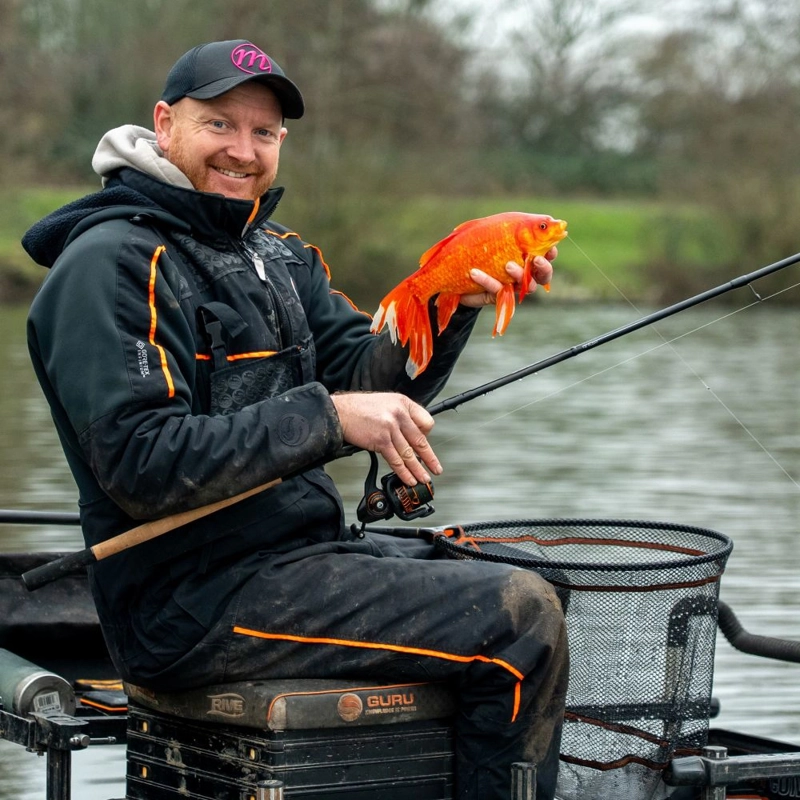 Guru Aventus R Waggler Rods